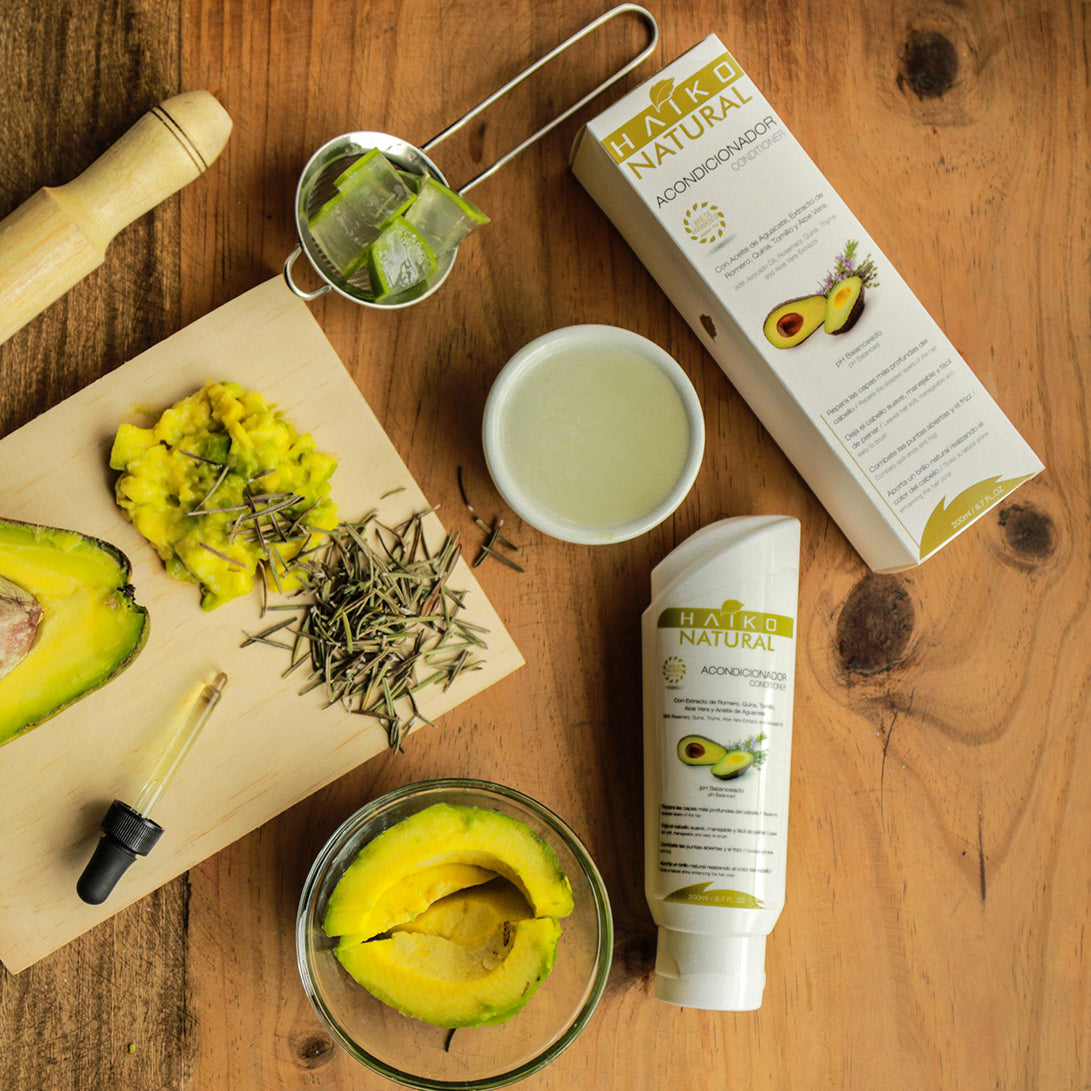 Conditioner with Avocado Oil and Natural Extracts - 200ml | Hydrates and Strengthens Hair | Salt-Free and Paraben-Free