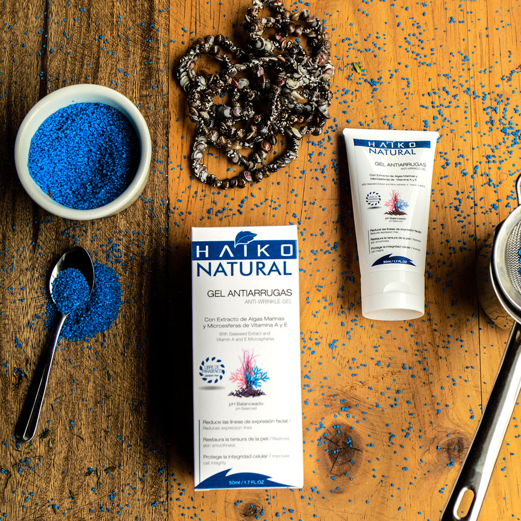 Anti-Aging Gel with Seaweed Extract and Vitamin A & E Microspheres - 50g | Helps Smooth Fine Lines | Deep Hydration | Paraben-Free